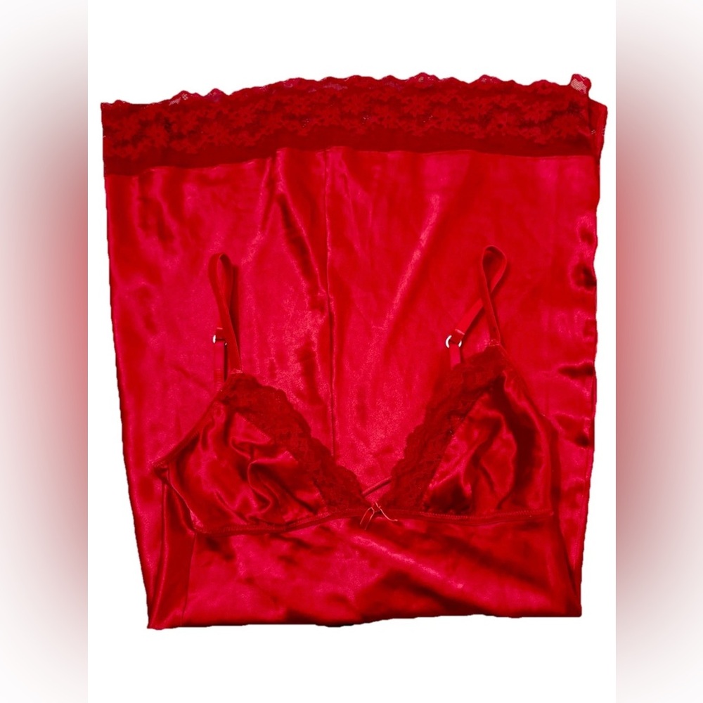 Women’s Calvin Klein Red Sleepwear Lingerie W/Lace Trim - Size S/P